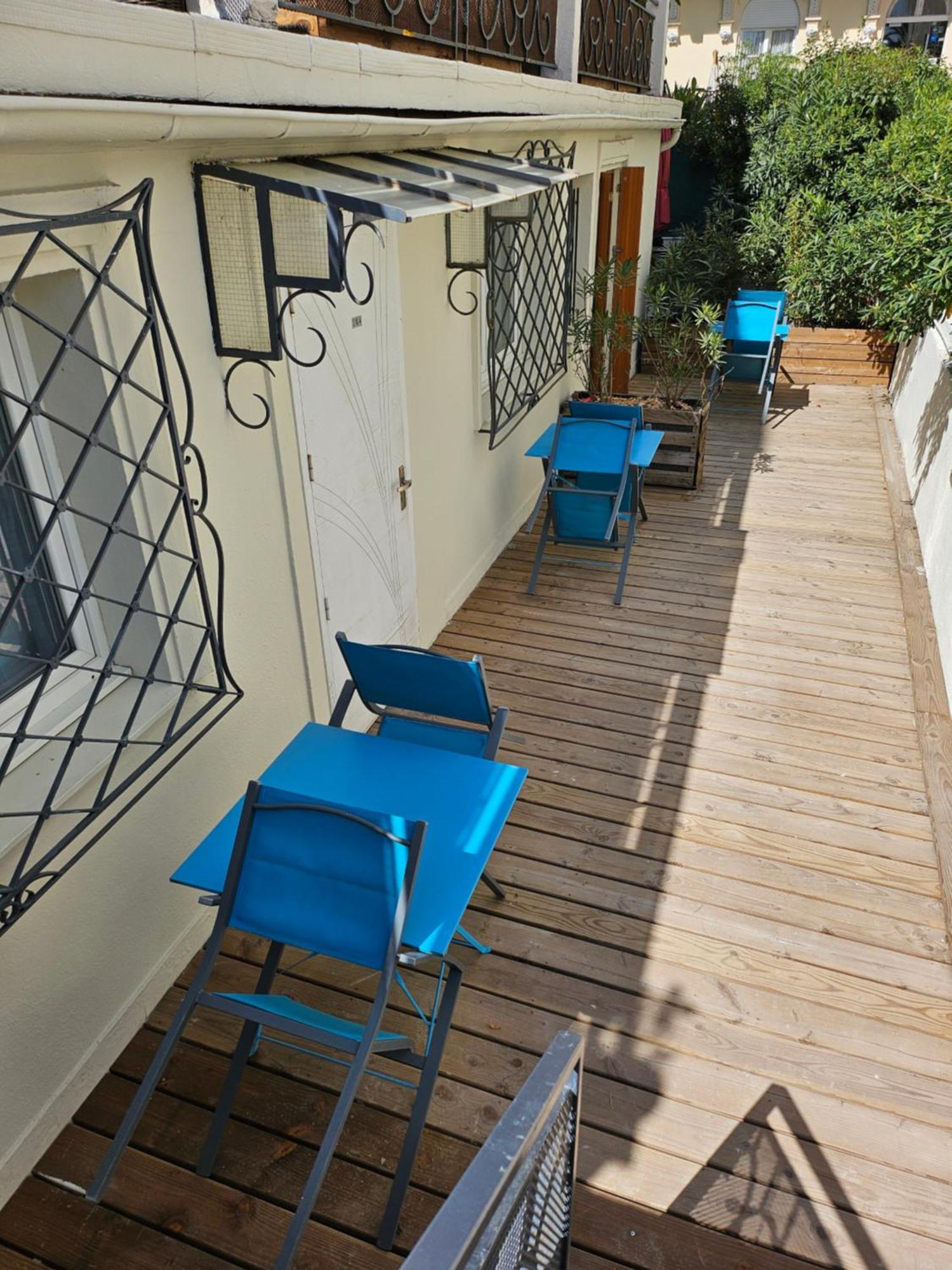 Hotel Flots D'Azur Promenade Des Anglais Nice Room photo